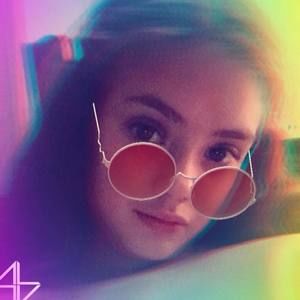 Meet your Posher, Brianna